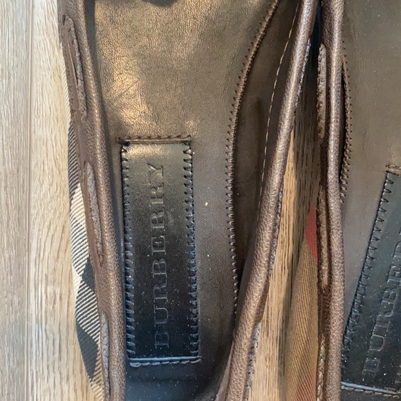 Burberry flat shoe - Picture 6 of 7